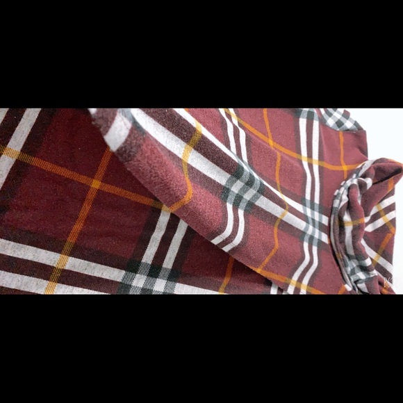 Suzy Shier printed tops - Picture 6 of 6